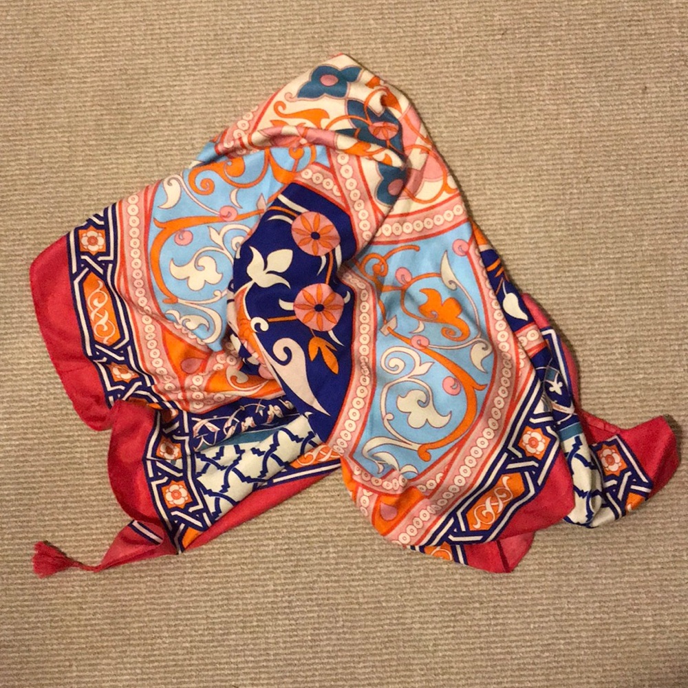 Brand New Beach Towel/Blanket wrap 3 in 1